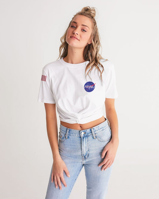 ALL THE WAY UP SPACE Women's Twist-Front Cropped Tee